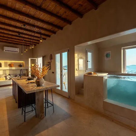 Legends In Town, By Mykonos High 3*