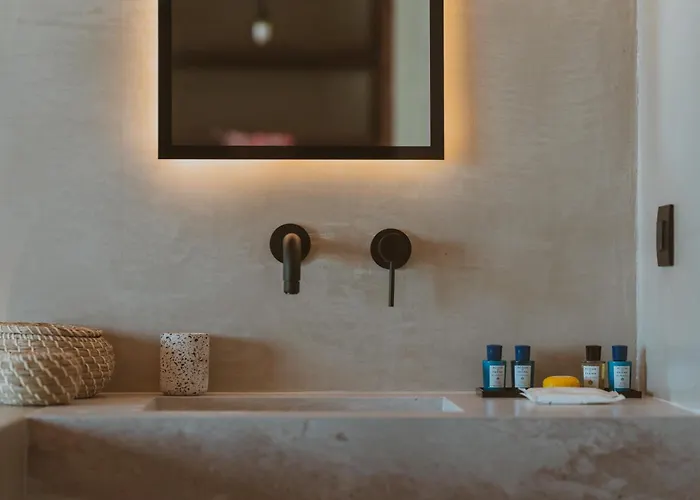 Apartmanhotel Legends In Town, By Mykonos High 4*