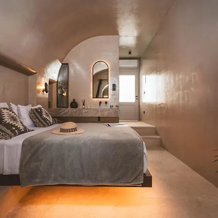 Aparthotel Legends In Town, By Mykonos High 3*