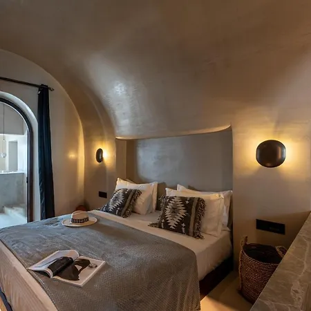 Legends In Town, By Mykonos High Mykonos Town