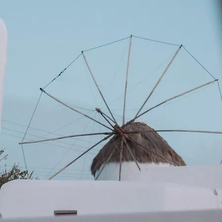 Legends In Town, By Mykonos High Aparthotel