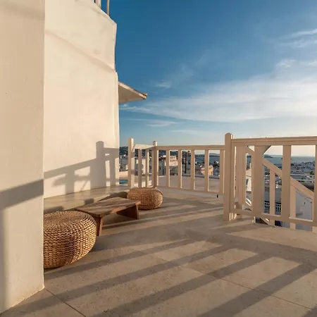 Legends In Town, By Mykonos High Lägenhetshotell 3*