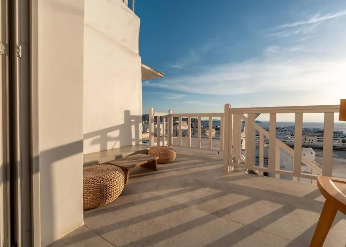 Legends In Town, By Mykonos High Lägenhetshotell 3*