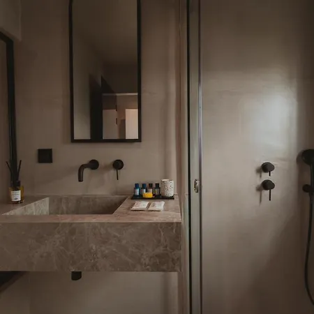 Legends In Town, By Mykonos High Apart Otel 3*