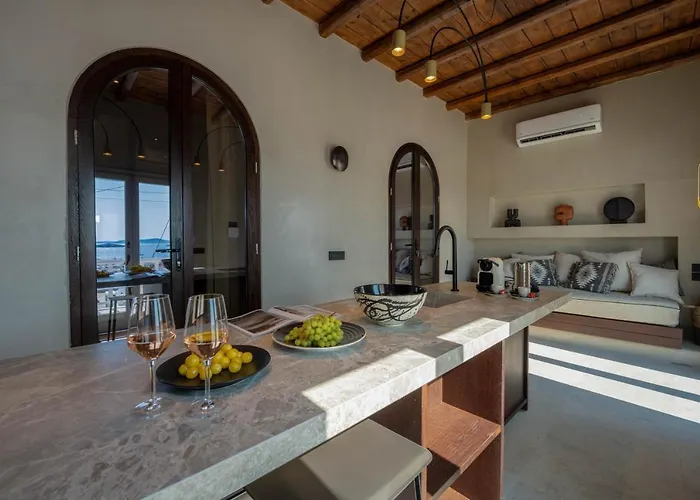 Legends In Town, By Mykonos High Mykonos Town