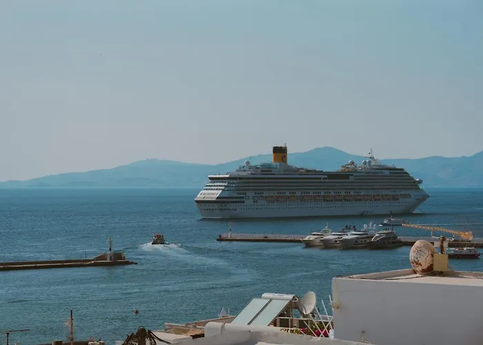 Legends In Town, By Mykonos High Mykonos Town